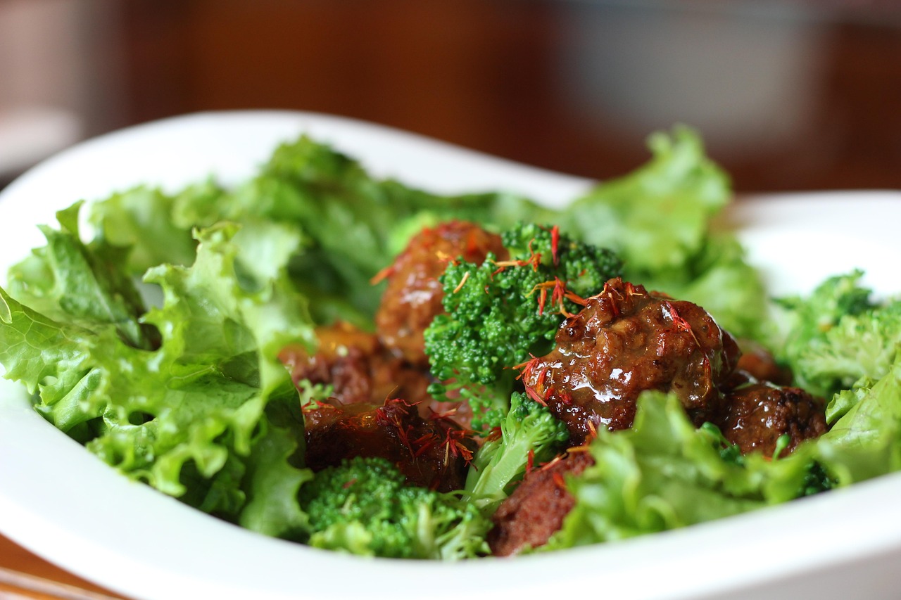 Can Dogs Eat Broccoli Safely in 2026? A Vet-Approved Guide